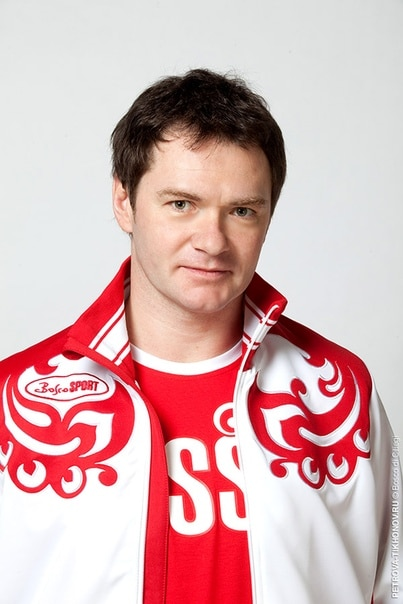 Алексей Тихонов