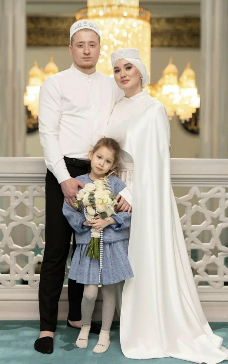     "Без хәзер - гаилә"