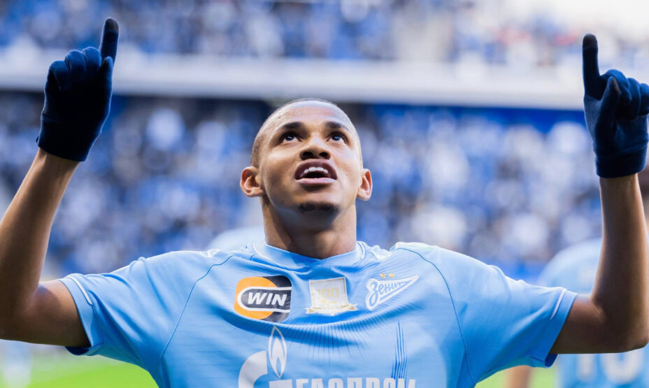    Джон Джон открыл счет в матче «Динамо» — «Зенит». Фото: ФК «Зенит»