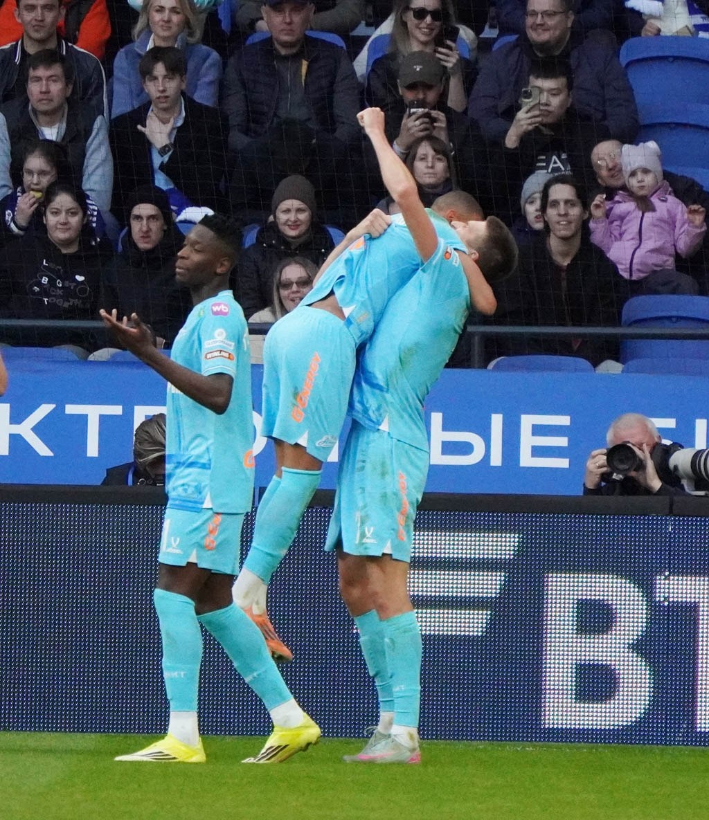    Ценная победа «Зенита» над «Динамо»Алексей Андрианов