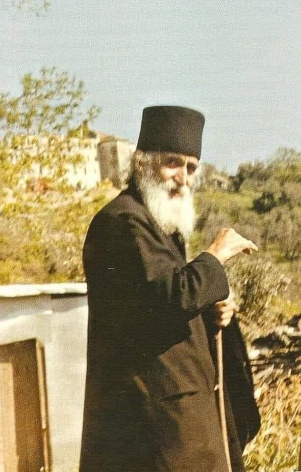 Преподобный старец Паисий Святогорец