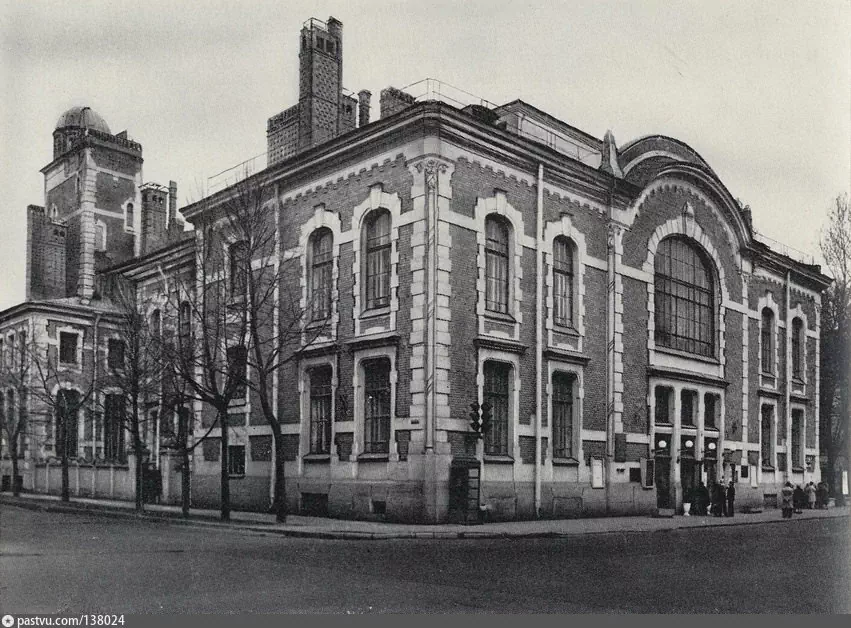 Лиговский Народный дом графини Паниной. Источник фото: https://pastvu.com/p/138024?history=1442095340806