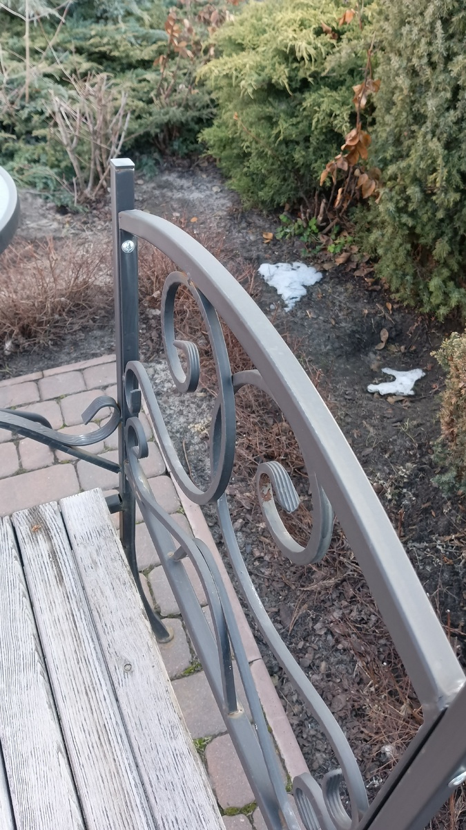 Снега почти не осталось