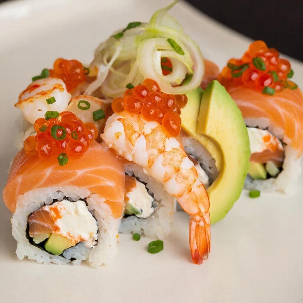 #роллы #суши #рецепт #дайкон #краснаяикра #лосось #угорь #креветки #авокадо #японскаякухня