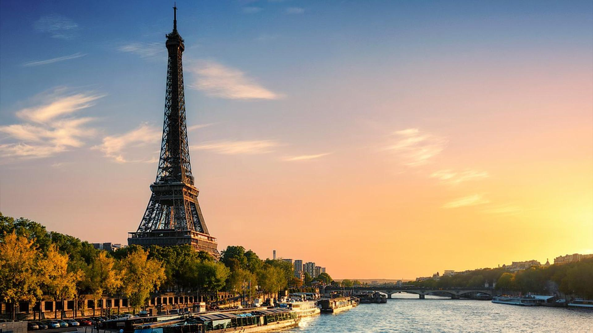 Как оформить карту для путешествий в Европу россиянину
