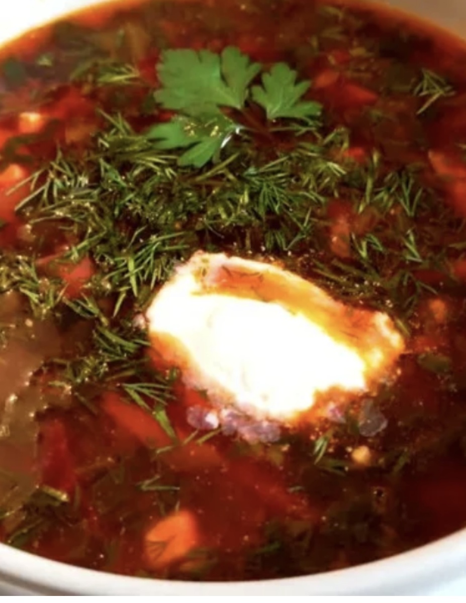 Со свеклой борщ и шпинатом 