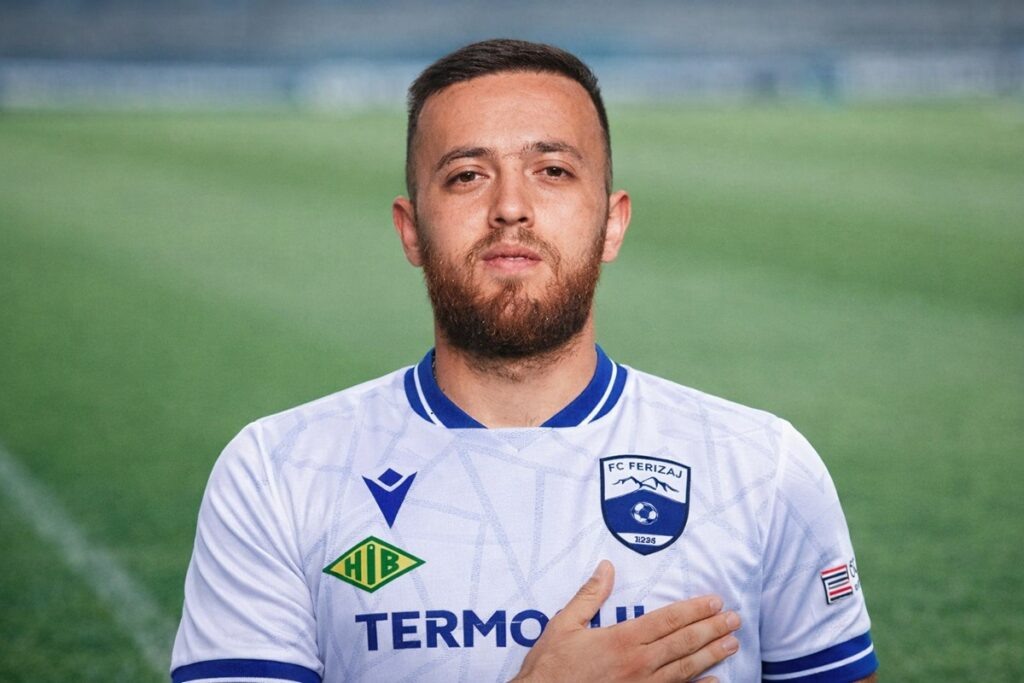 Абдугани Камолов в форме «Феризай» Фото сгенерировано с применением нейросети