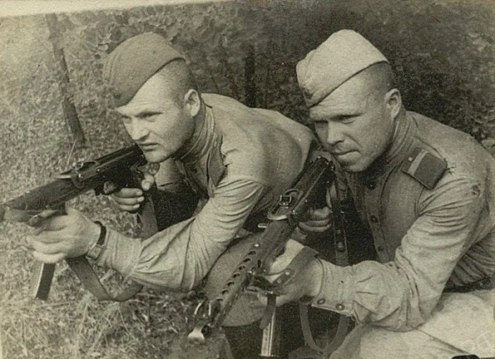 Как советские разведчики нарвались на засаду японских самураев. Кто победил