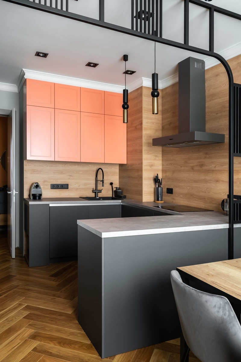 можно сделать часть кухни без верхних шкафов