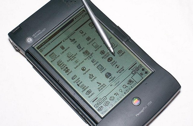 У Apple Newton была сильная идея, но одного устройства мало — рынок тоже должен созреть.