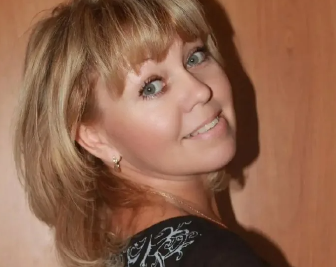 -После 50 нет смысла в браке. Но в 50 я стала популярнее чем в 20. Лада 53