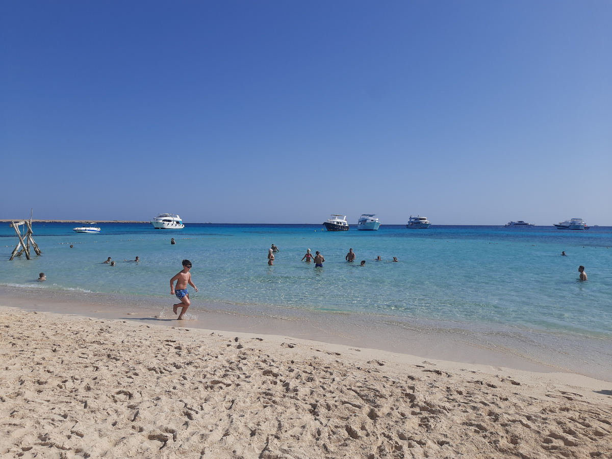 Это райский остров.