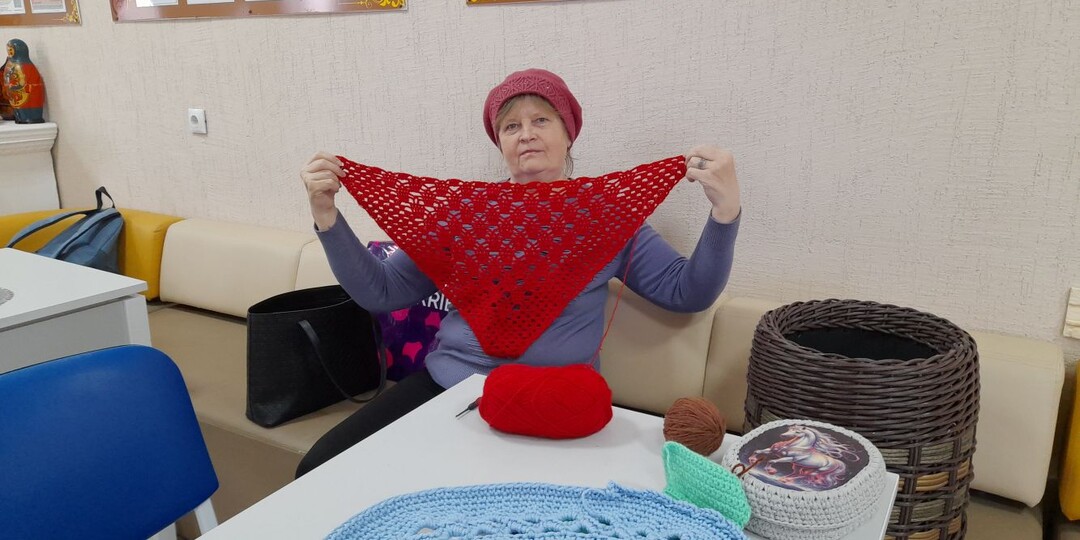 Вяжем шаль: урок пошел впрок