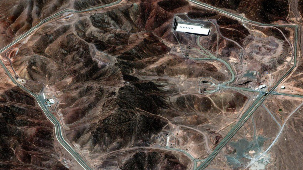    В Иране заявили, что успели эвакуировать ядерные объекты до удара США