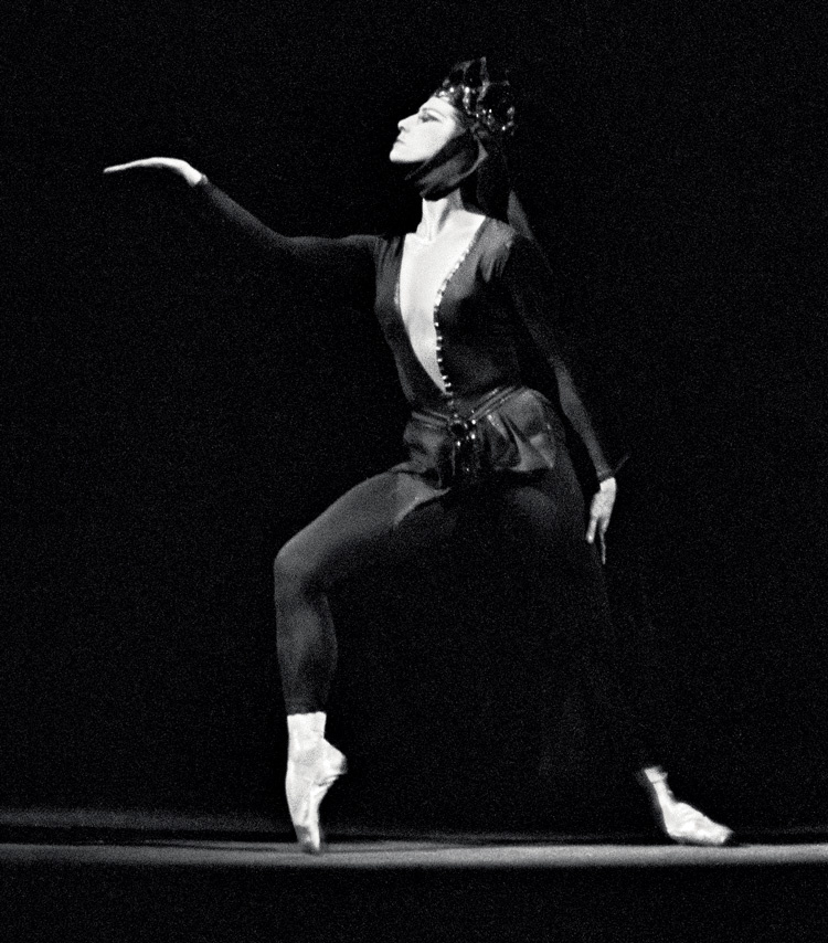 Майя Плисецкая в роли Мехмене Бану. Премьера в Большом театре. 1965 г. Фото: Из коллекции Владимира Шахмейстера