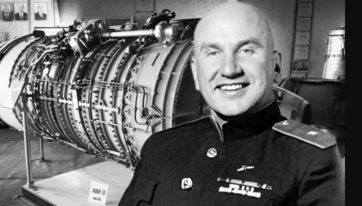   Александр Александрович Микулин. Источник: https://progorod33.ru/userfiles/picfullsize/image-1739608581_1318.jpg 