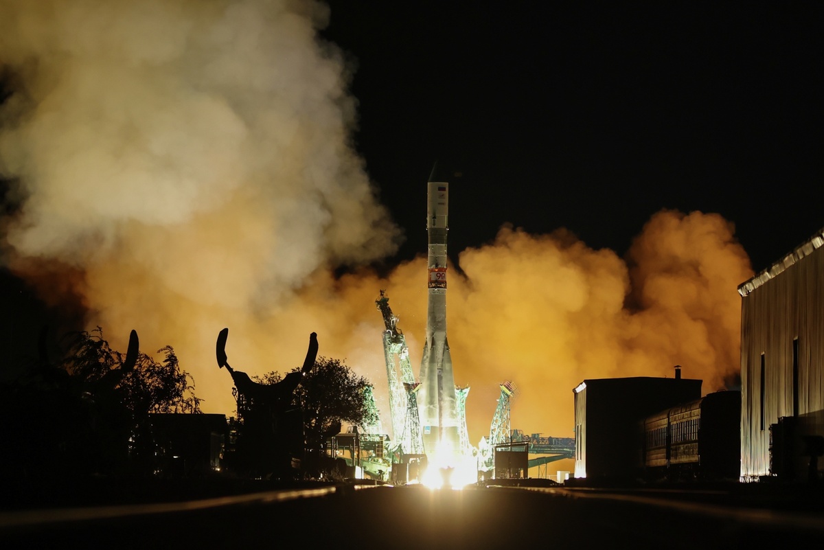    Прогресс МС-32 РИА