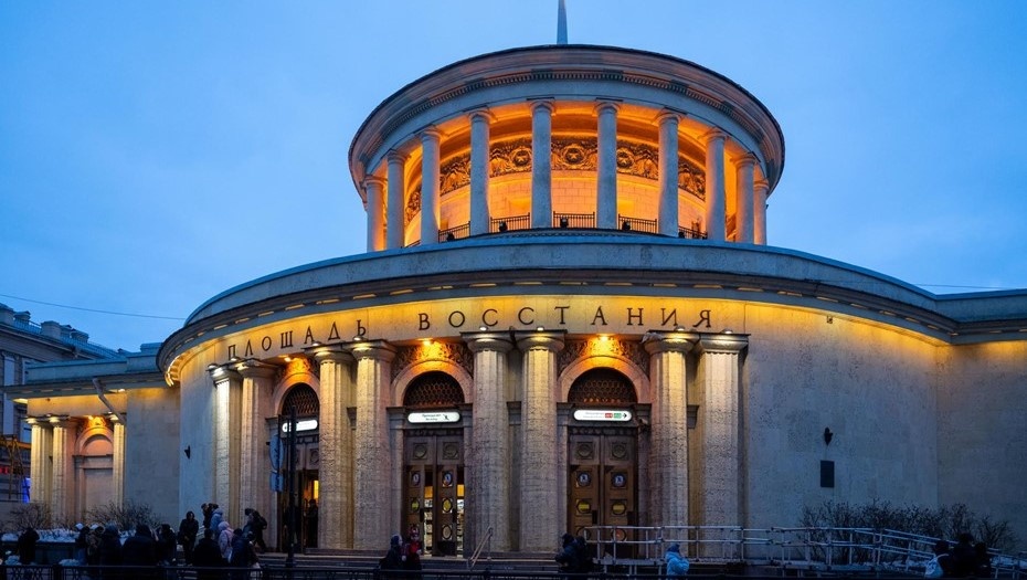    Павильон станции метро "Площадь Восстания". Автор фото: Фролов Мартьян/ДП