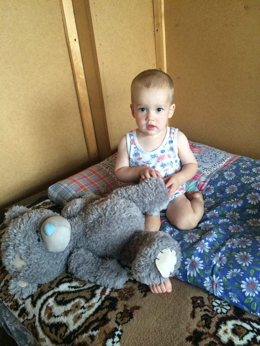 Фото из личного архива. Артёму 10мес.