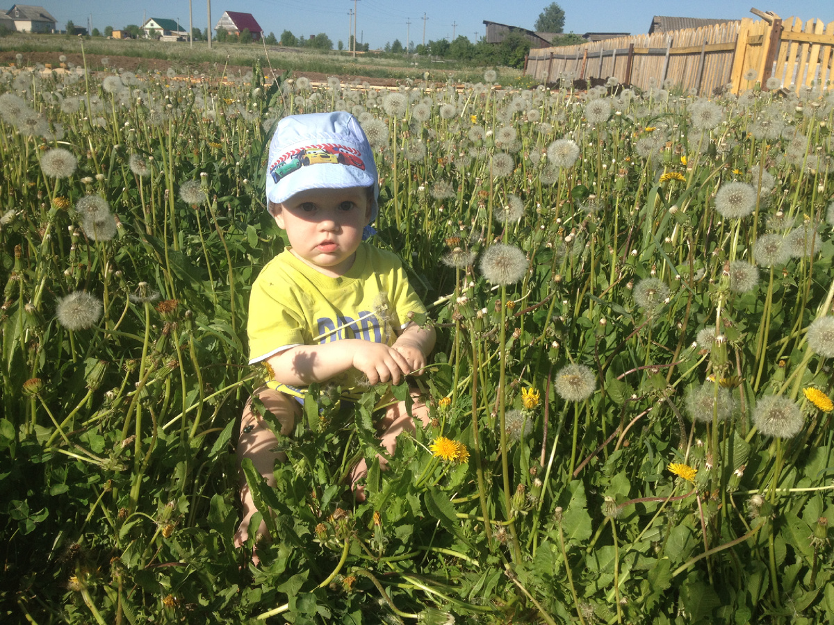 Фото из личного архива. Артёму 10мес.