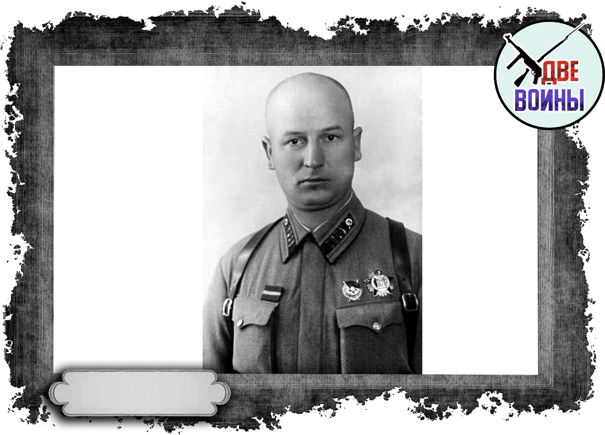 Афонин в форме РККА (ещё до реформы с погонами). Фото в свободном доступе.