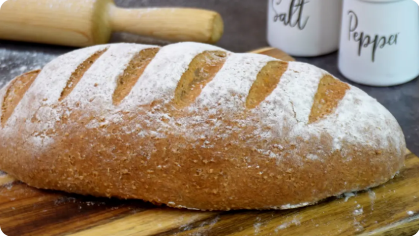 Такой хлеб в магазине не купишь. Домашний, настоящий, мягкий, с хрустящей корочкой...