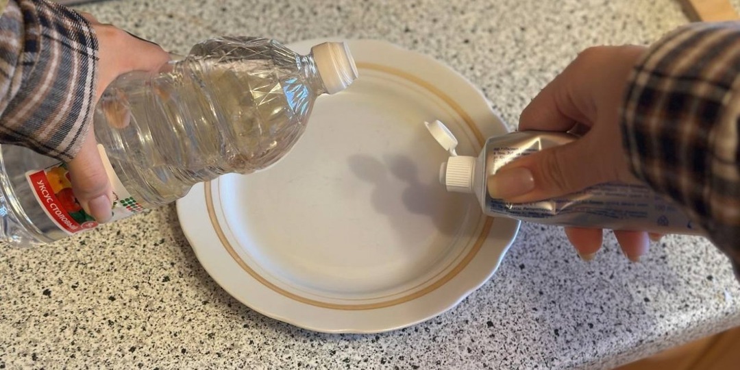 Умные хозяйки смешивают зубную пасту с уксусом именно в марте: вот для чего это нужно