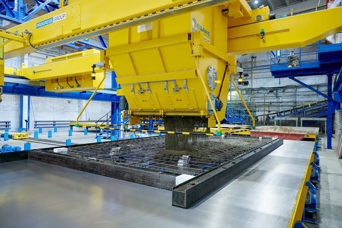 Модернизация Ростокинского завода дала возможность производить продукцию по индивидуальным проектам заказчика и значительно сократила сроки и стоимость производства жилья. Источник: официальный сайт «Открой#Моспром».