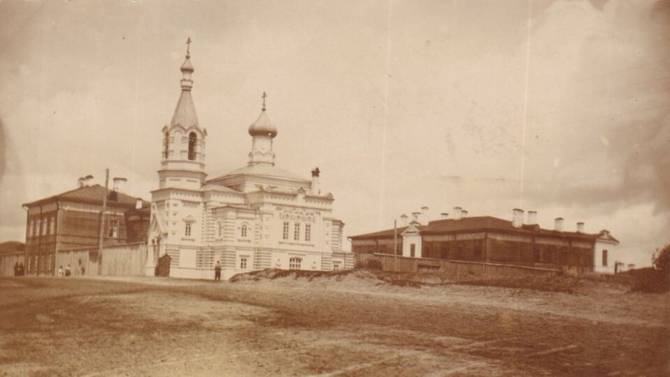    Вид владений тюрьмы в г. Барнауле. 1907 г.. Источник: goskatalog.ru, архив АГКМ, Бегичев Б.Е