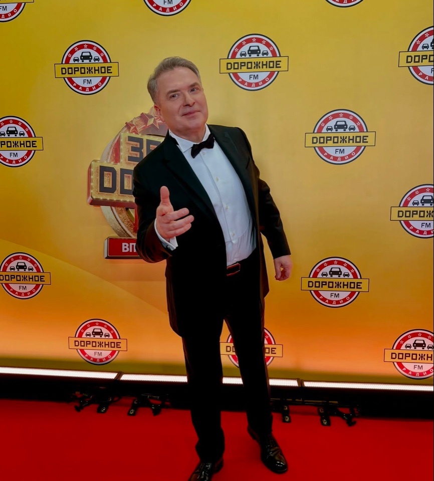    Александр Добронравов admin