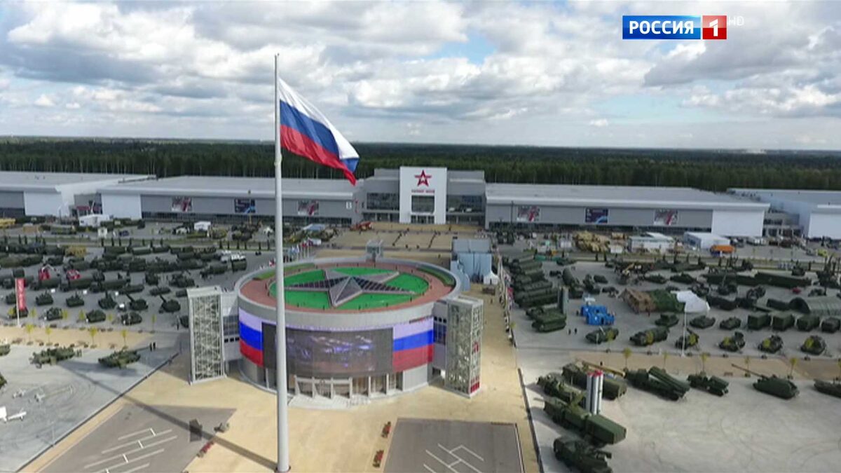    HD20 Кубинка. Выставка вооружения