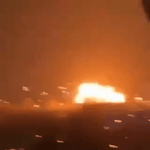    Атаки Хезболлы по Тель-Авиву. Видео: "Политджойстик"