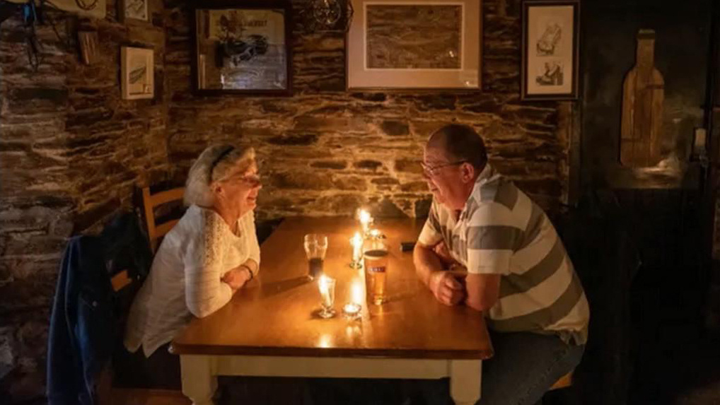    Европа электричество энергетика газ свечи