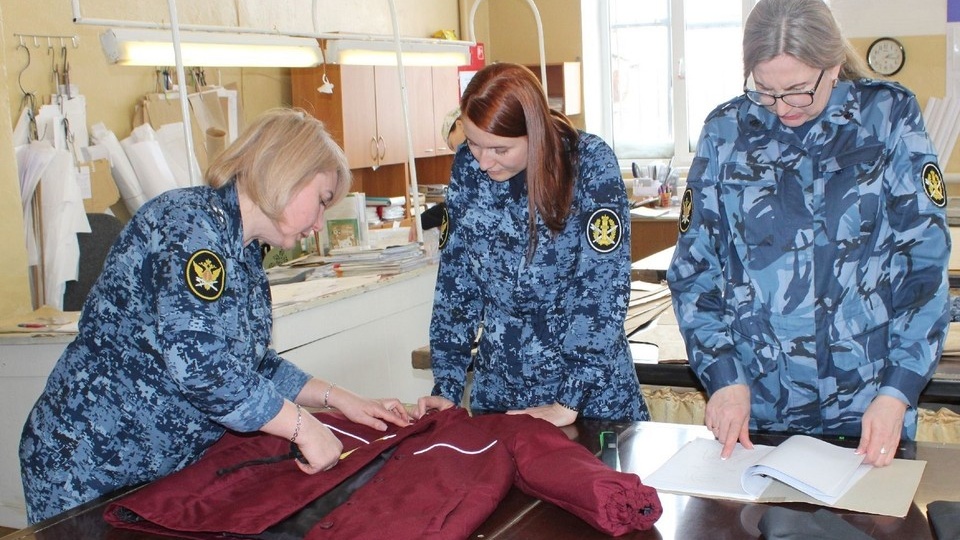 В женской колонии Нижнего Тагила сошьют новую одежду для осужденных