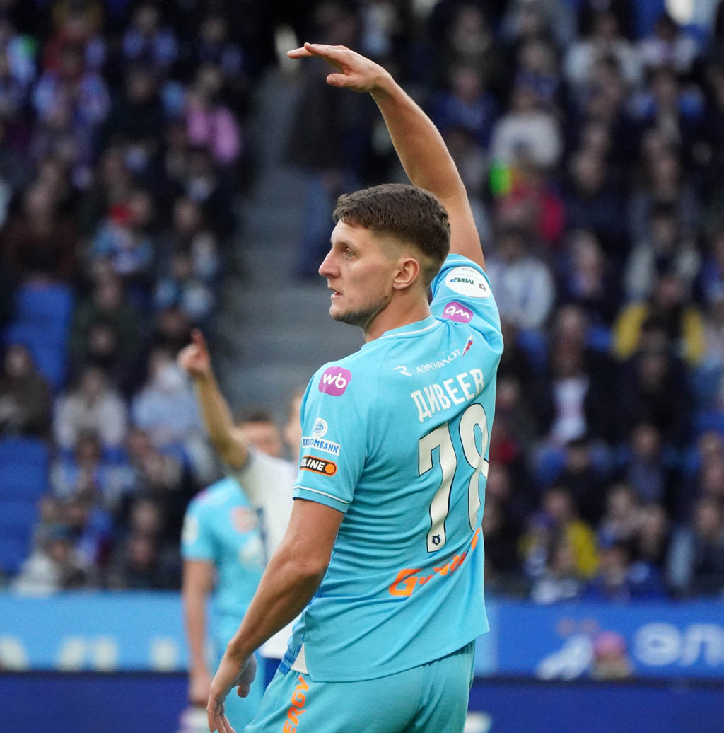    «Зенит» и гонка преследованияАлексей Андрианов