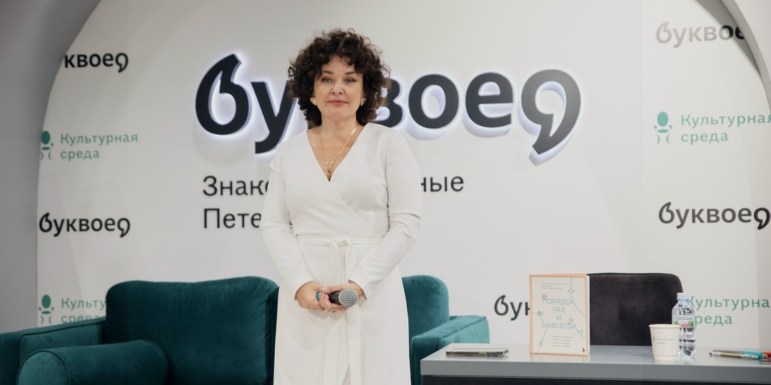 Ты не «просто сидишь в телефоне». Ты каждый день либо растешь… либо отдаёшь кому-то свое время.