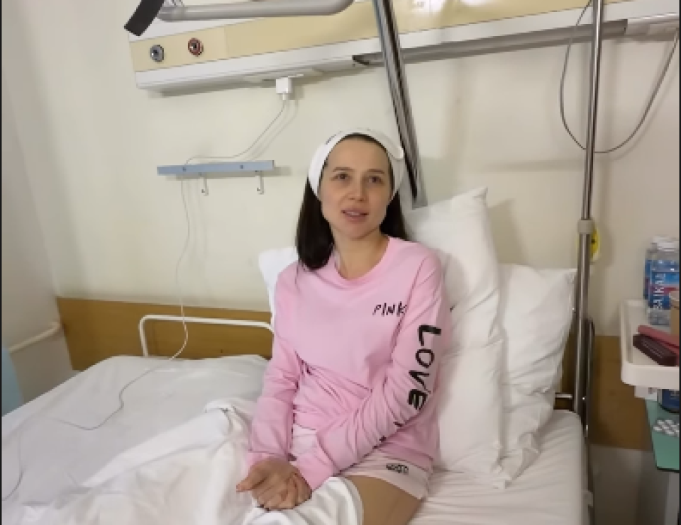    Валерия Чекалина в больнице. Источник: inst/im__lu_ *
