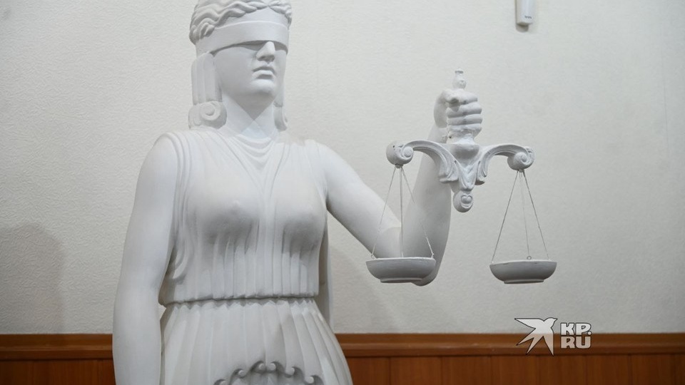 В Красноуфимске суд выселил пенсионерку из жилья, проданного по «схеме Долиной»