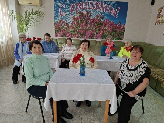    В клубе «Золотая осень» "Наша газета"