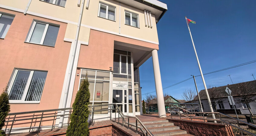    В Пинске коммунальщики обесточили квартиру за долги: вмешалась прокуратура