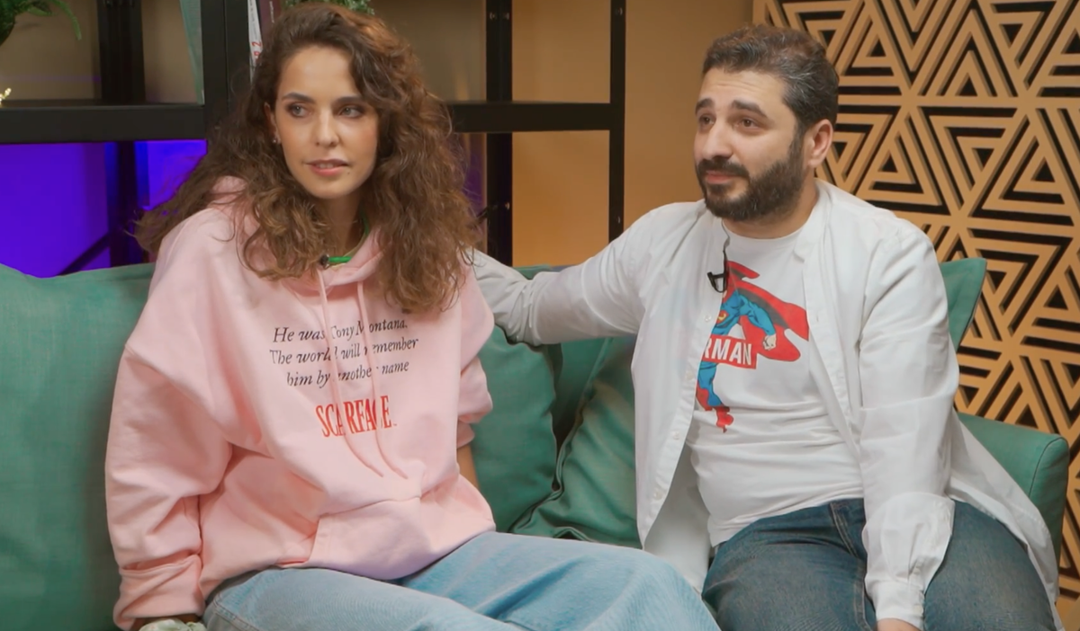    Сарик Андреасян и Лиза Моряк. Фото: Youtube / @agatamuceniece6365