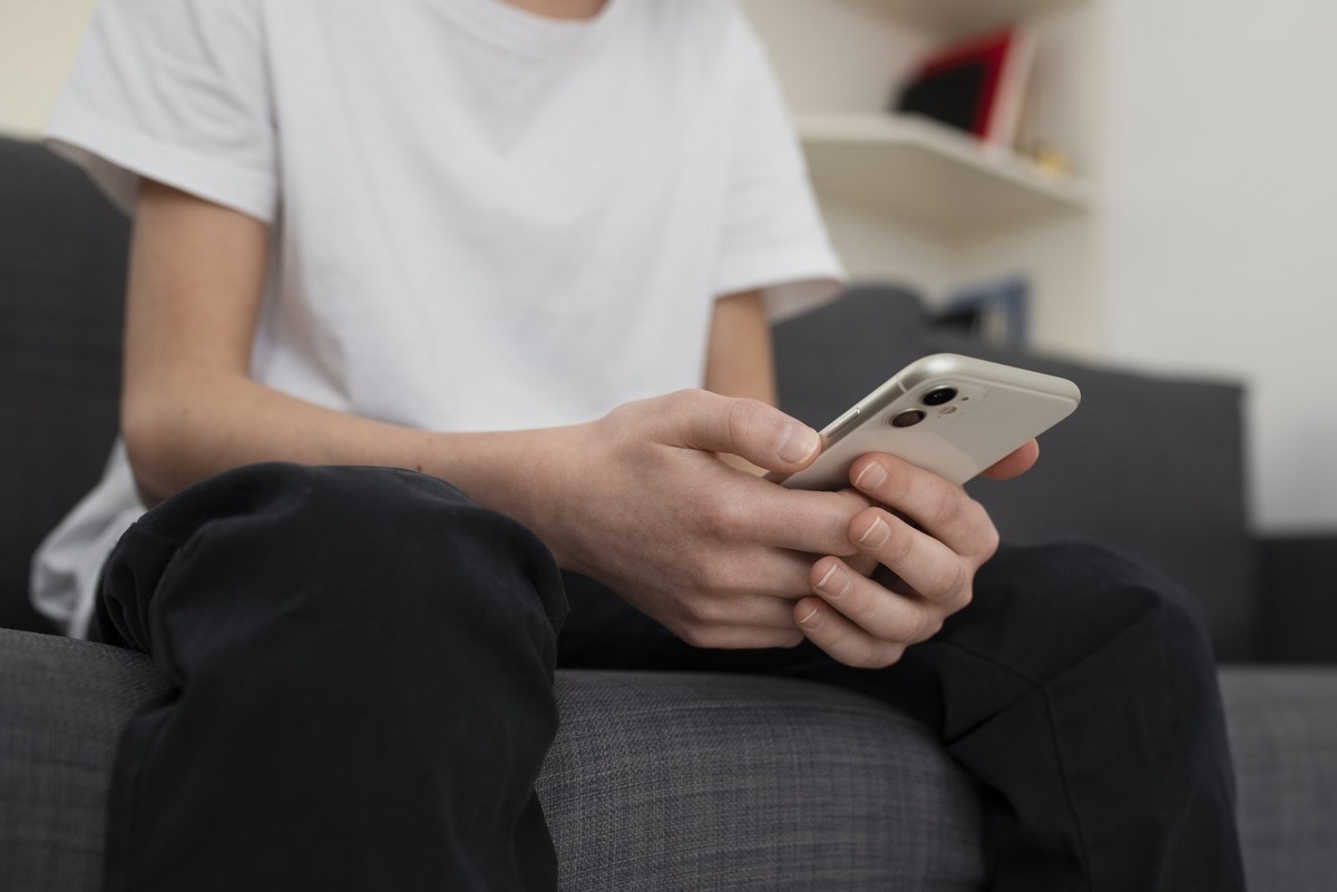    Жалобы поступают регулярно