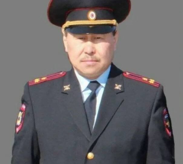 «Умри, но сделай зарядку»: экс-полковника МВД Якутии наказали за отказ от зарядки, пока в отношении него расследуется новое уголовное дело