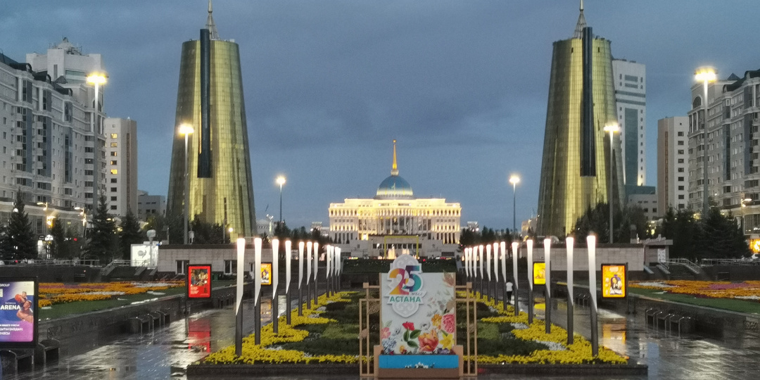 В Астану на машине из России.