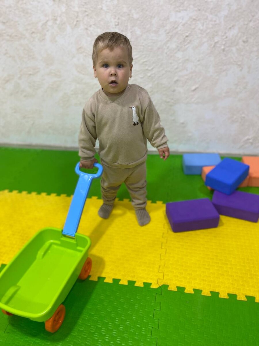 Ярослав на занятиях.