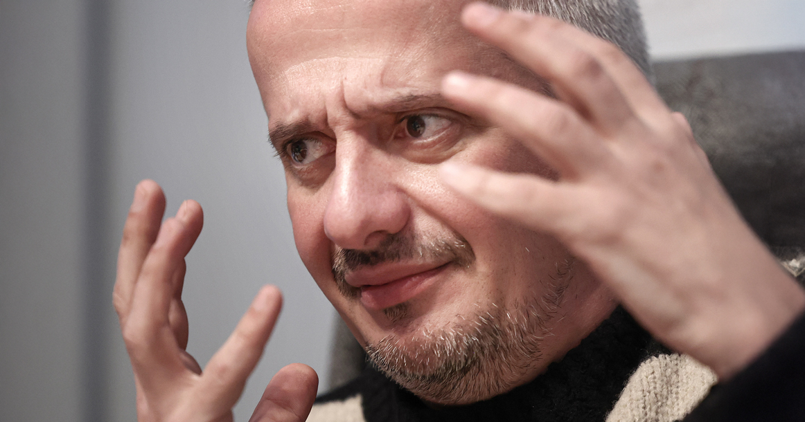 Богомолов Константин Юрьевич -  Заслуженный деятель искусств Российской Федерации (2025). 