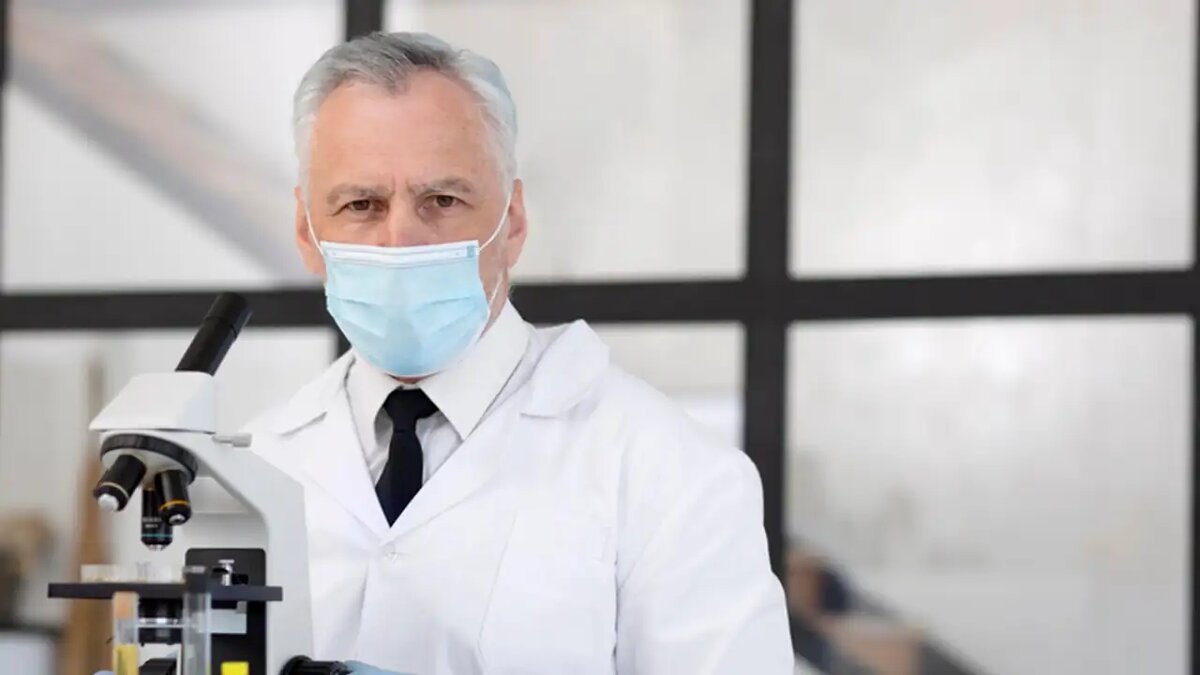    Специалист. © freepik.com