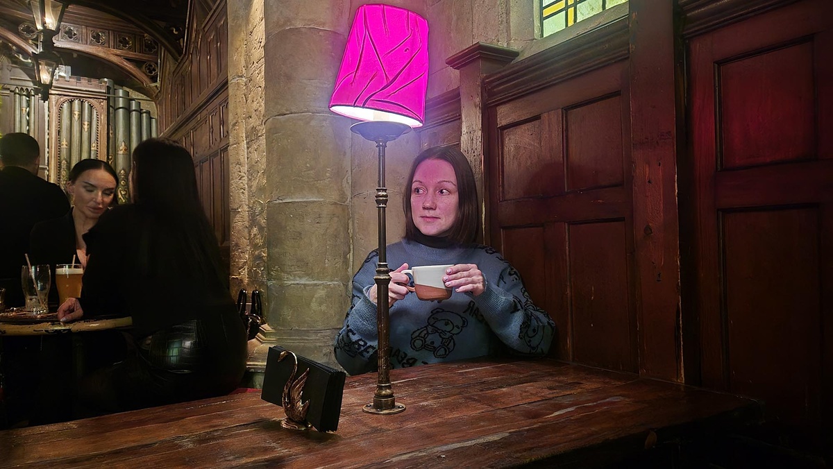 Паб "Тайная комната" — секретный готический собор в подвалах старинного Московского соляного двора и самое необычное заведение общепита, в котором мне довелось побывать