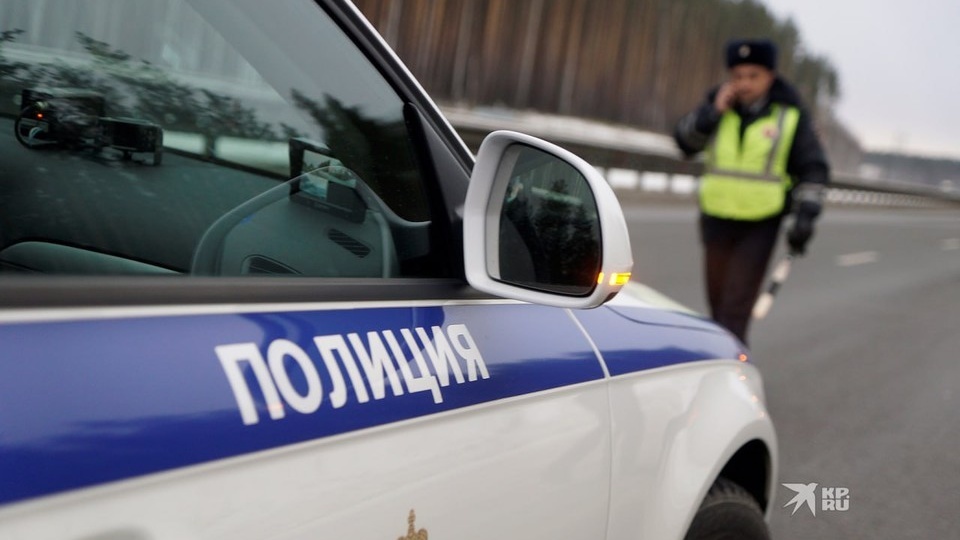 Движение по трассе Лабытнанги - Харп закрыли из-за сильного ветра