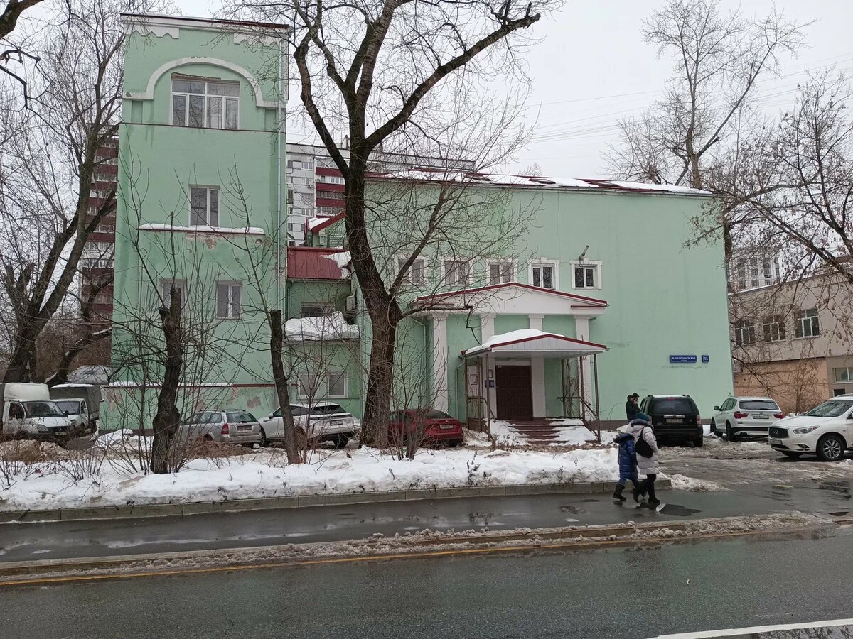 Адрес: Москва, Малая Андроньевская ул., 15 | сложно с первого раза сказать, что перед нами - храм